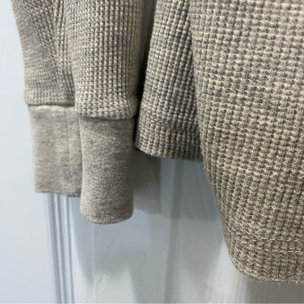 019 Waffle knit long sleeve - Picture 3 of 3